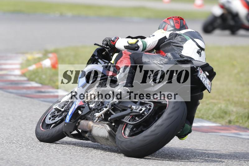 /25 10.06.2025 MaxRacing ADR/Gruppe gruen/34
